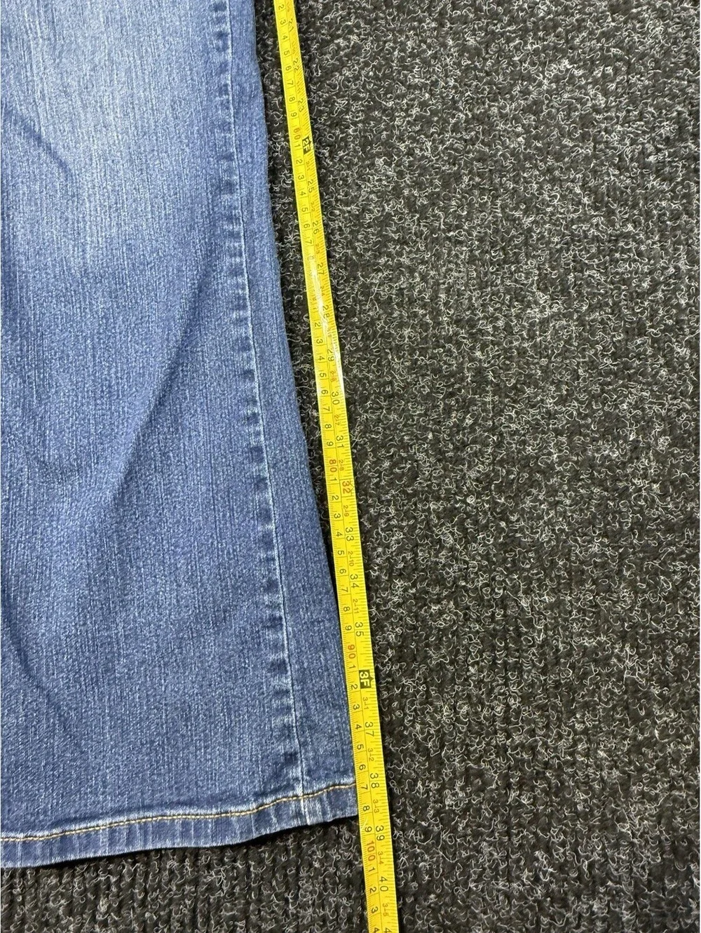 Children’s Place Girls Size 18 Plus Bootcut Jeans Medium Wash Distressed Denim